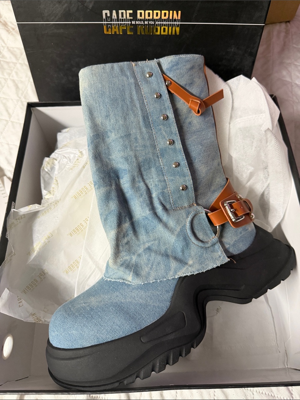 Cape Robbin Light Blue Denim Platform Jeans Boot size 8